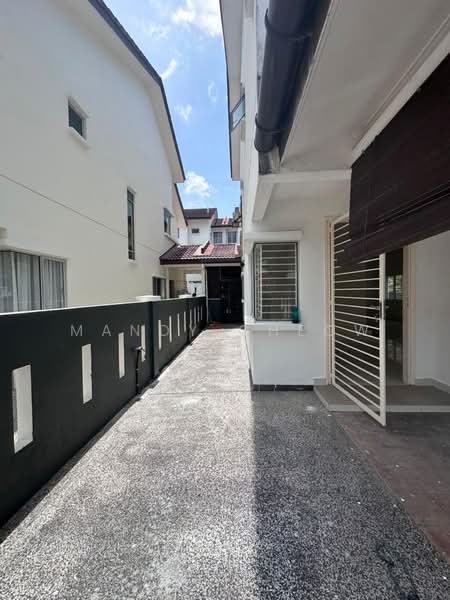 Amberley untuk Untuk Disewa - RM 1,600 /bulan, Mac 2026 - Exterior - PropertyGuru.com.my
