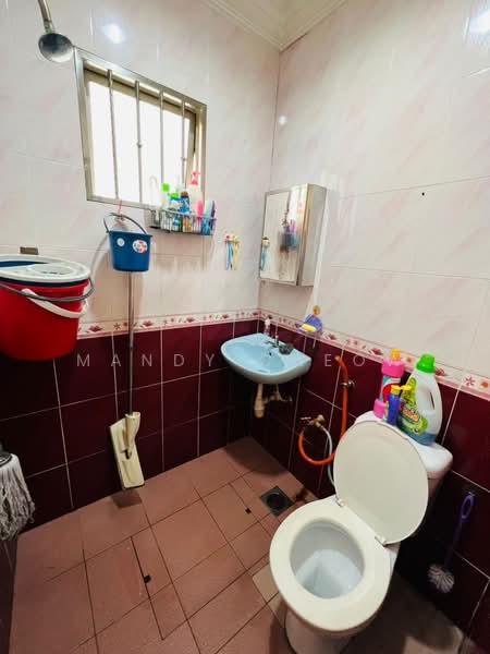 Amethyst 2, Kota Emerald untuk Untuk Dijual - RM 450,000, Mac 2026 - Bathroom - PropertyGuru.com.my