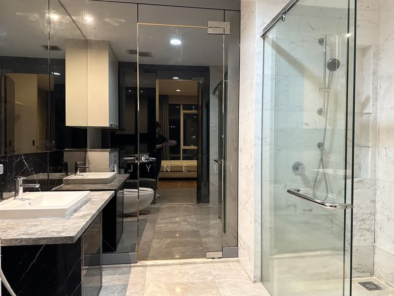 Servis Apartment untuk Disewa di The Face Suites (Platinum Suites) - Jyne Lim - Bathroom - PropertyGuru.com.my