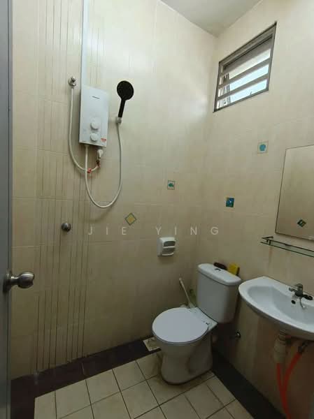 2-storey Terraced House for Rent in Taman Idaman (Simpang Ampat) - Jie Ying - Bathroom - PropertyGuru.com.my