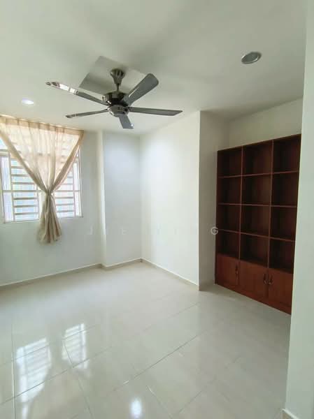 2-storey Terraced House for Rent in Taman Idaman (Simpang Ampat) - Jie Ying - Interior - PropertyGuru.com.my