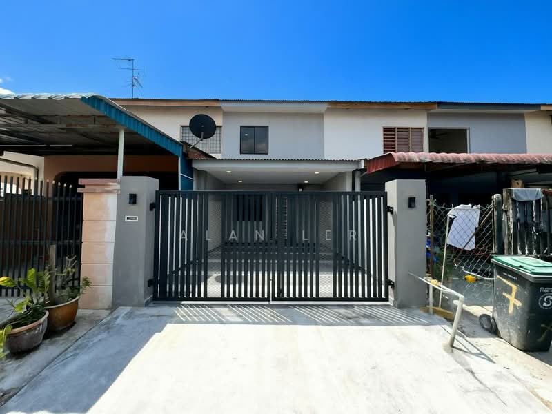 2-storey Terraced House for Sale in Taman Puteri Wangsa (Ulu Tiram) - Alan Ler - PropertyGuru.com.my