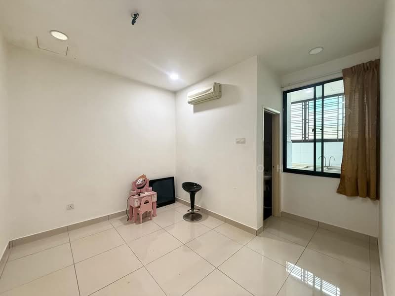 2-storey Terraced House for Sale in Taman Seri Austin (Tebrau) - Pauline Goh - Interior - PropertyGuru.com.my