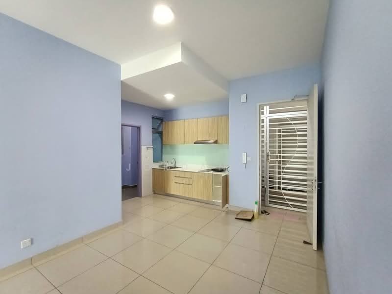 Service Residence for Sale at Meridin Bayvue Serviced Apartment - Jordan . - Kitchen - PropertyGuru.com.my