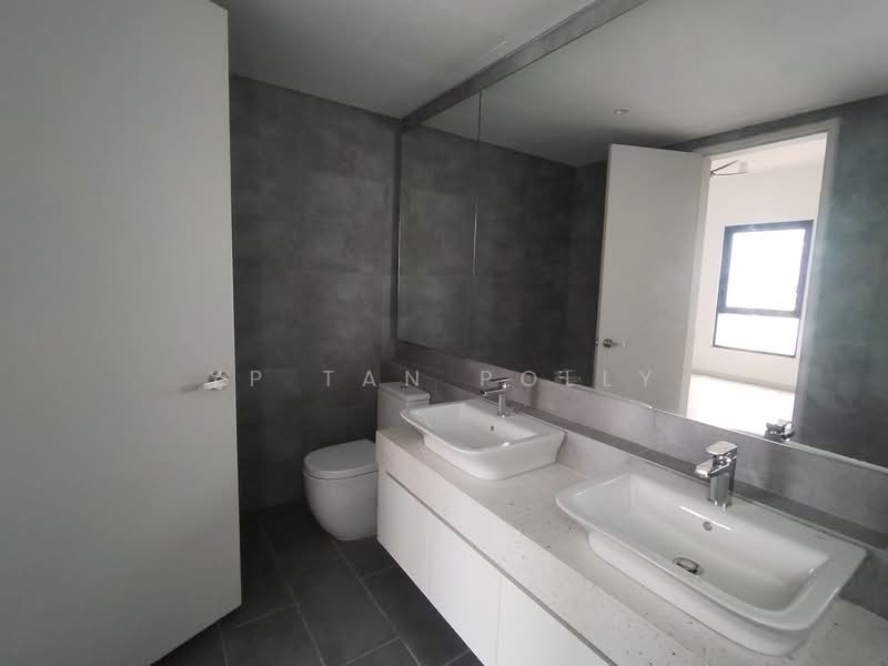 Condominium for Rent at ALIX Residences - YP Tan Polly - Bathroom - PropertyGuru.com.my
