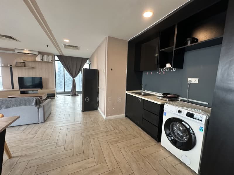 Service Residence for Rent at SOHO @ Empire City - Agnes Ng - Living Room - PropertyGuru.com.my