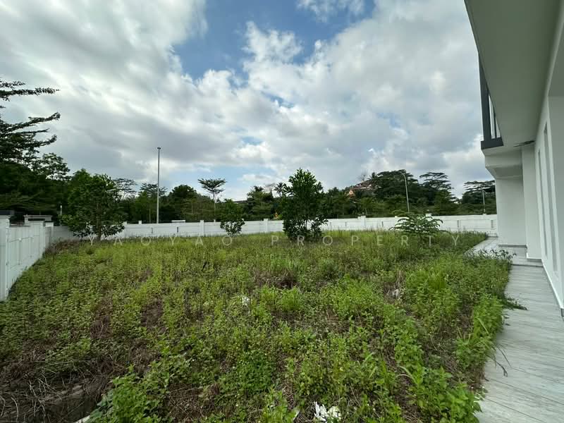 Cluster House for Sale in Taman Bestari Indah (Ulu Tiram) - Yaoyao Property - Exterior - PropertyGuru.com.my