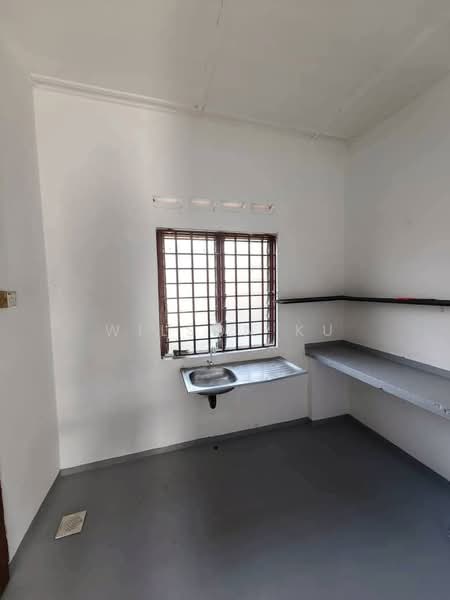 1-storey Terraced House for Sale in Taman Bukit Jaya (Ulu Tiram) - Wilson Ku - Kitchen - PropertyGuru.com.my