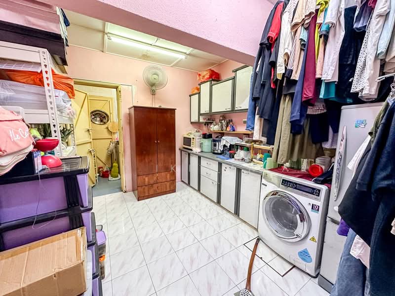Taman Seri Bahagia untuk Untuk Dijual - RM 525,000, Mac 2026 - Kitchen - PropertyGuru.com.my