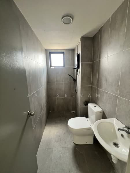 Service Residence for Sale at Avia Plus, Bandar Country Homes - Jay Selvam - Bathroom - PropertyGuru.com.my