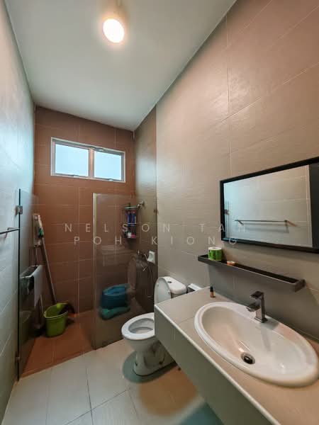 Taman kempas utama taman kempas utama untuk Untuk Dijual - RM 1,350,000, Mac 2026 - Bathroom - PropertyGuru.com.my