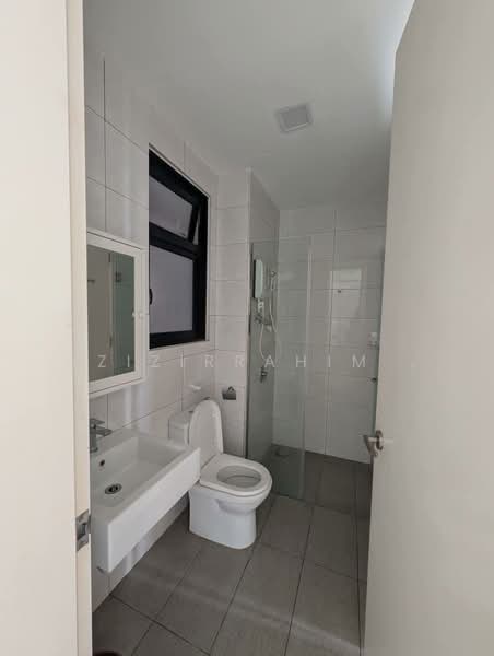 Service Residence for Rent at Conezion Residences - Azizirrahim . - Bathroom - PropertyGuru.com.my