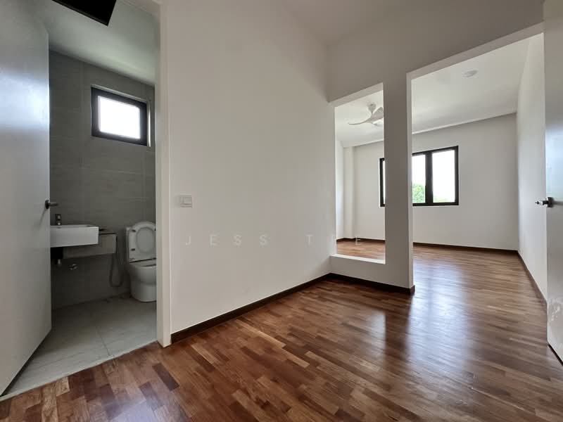 Semi-Detached House for Sale in Setia Alam (Selangor) - Jess Tee - Bathroom - PropertyGuru.com.my