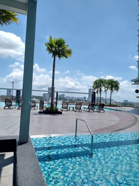 Condominium for Rent at Shaftsbury Residence - Philip Chung - Pool - PropertyGuru.com.my