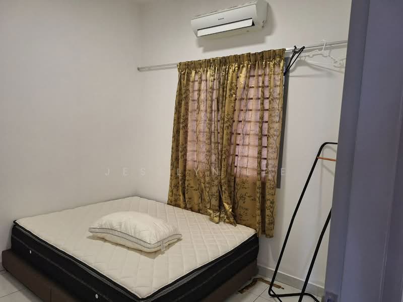 Pangsapuri untuk Dijual di Puncak Saujana - Jesslyn Lee - Bedroom - PropertyGuru.com.my