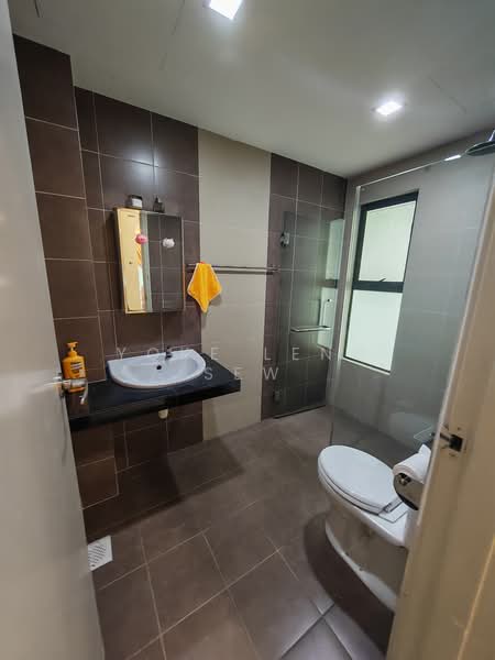 Kondominium untuk Dijual di Atmosfera Kondominium - Yoke Leng Sew - Bathroom - PropertyGuru.com.my