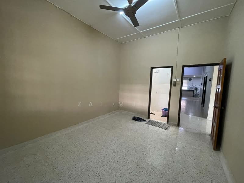 Taman Semarak untuk Untuk Dijual - RM 430,000, Mac 2026 - Interior - PropertyGuru.com.my