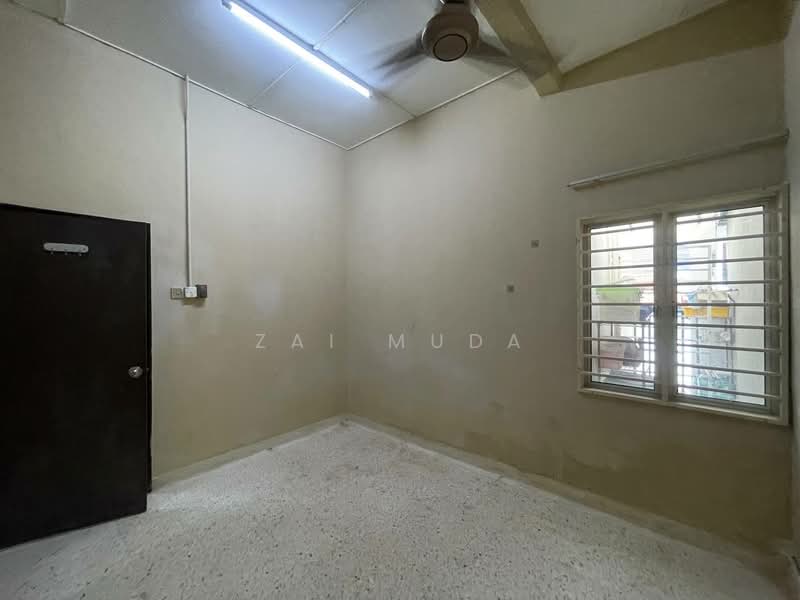 Taman Semarak untuk Untuk Dijual - RM 430,000, Mac 2026 - Interior - PropertyGuru.com.my