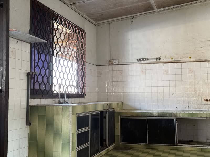 Single storey house for rent@kulai untuk Untuk Disewa - RM 1,300 /bulan, Mac 2026 - Kitchen - PropertyGuru.com.my