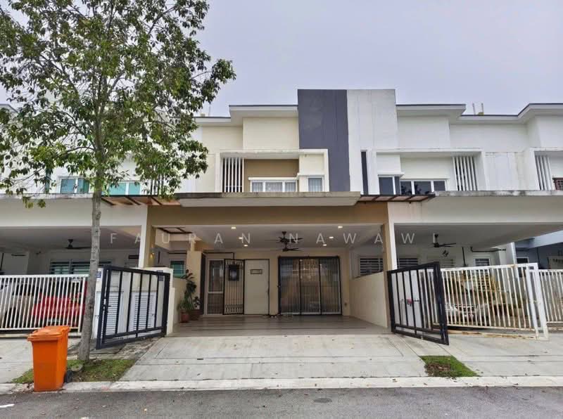 2-storey Terraced House for Sale in Bandar Sri Sendayan (Negeri Sembilan) - Fauran Nawawi - PropertyGuru.com.my