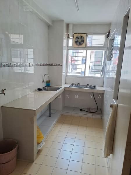 Condominium for Sale at Bukit Gembira - sau yong yap - Kitchen - PropertyGuru.com.my