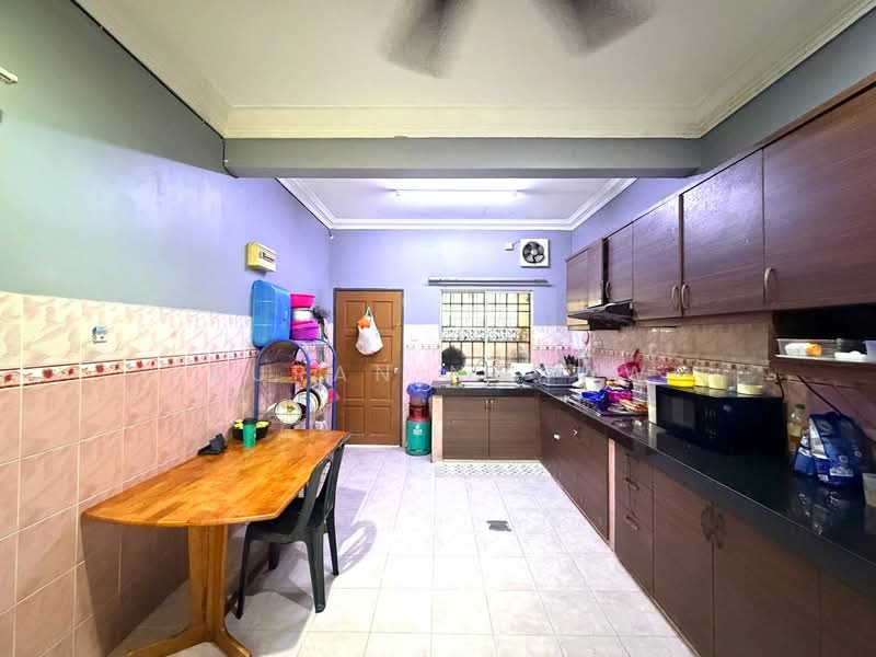1-storey Terraced House for Sale in Klang (Selangor) - Fauran Nawawi - PropertyGuru.com.my