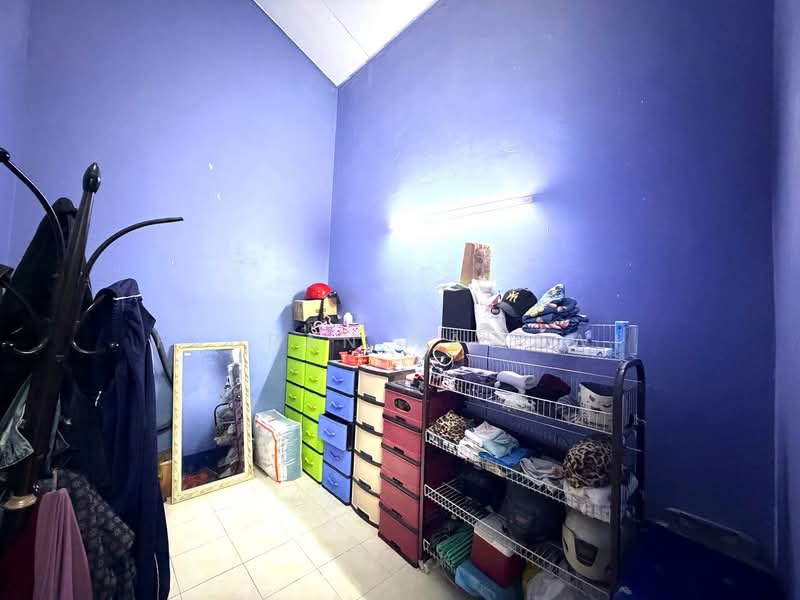 1-storey Terraced House for Sale in Klang (Selangor) - Fauran Nawawi - PropertyGuru.com.my