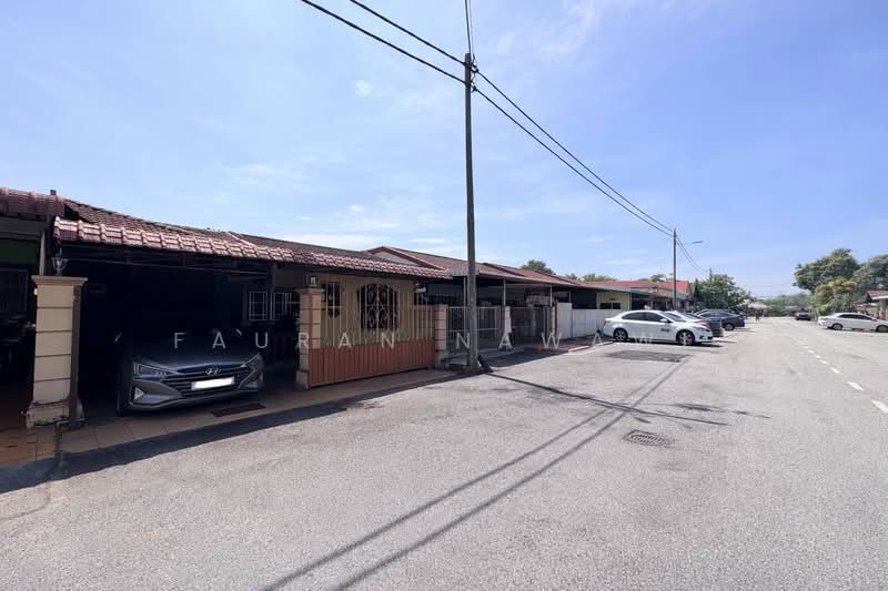 1-storey Terraced House for Sale in Klang (Selangor) - Fauran Nawawi - PropertyGuru.com.my