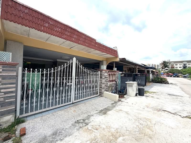 Taman Sri Tanjung @ Semenyih untuk Untuk Dijual - RM 350,000, Mac 2026 - Exterior - PropertyGuru.com.my