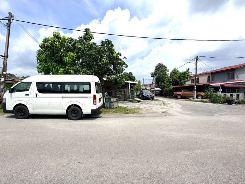 Taman Sri Tanjung @ Semenyih untuk Untuk Dijual - RM 350,000, Mac 2026 - Exterior - PropertyGuru.com.my
