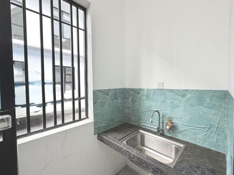 2-storey Terraced House for Sale in Bandar Baru Permas Jaya (Permas Jaya) - Shilee . - Interior - PropertyGuru.com.my