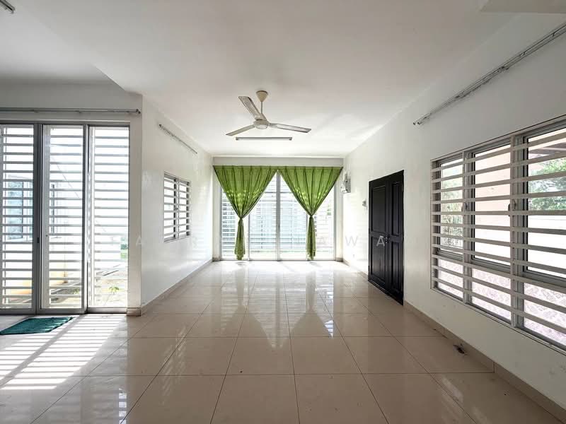 Cendana Puncak Bestari @ Puncak Alam untuk Untuk Dijual - RM 618,000, Mac 2026 - Living Room - PropertyGuru.com.my