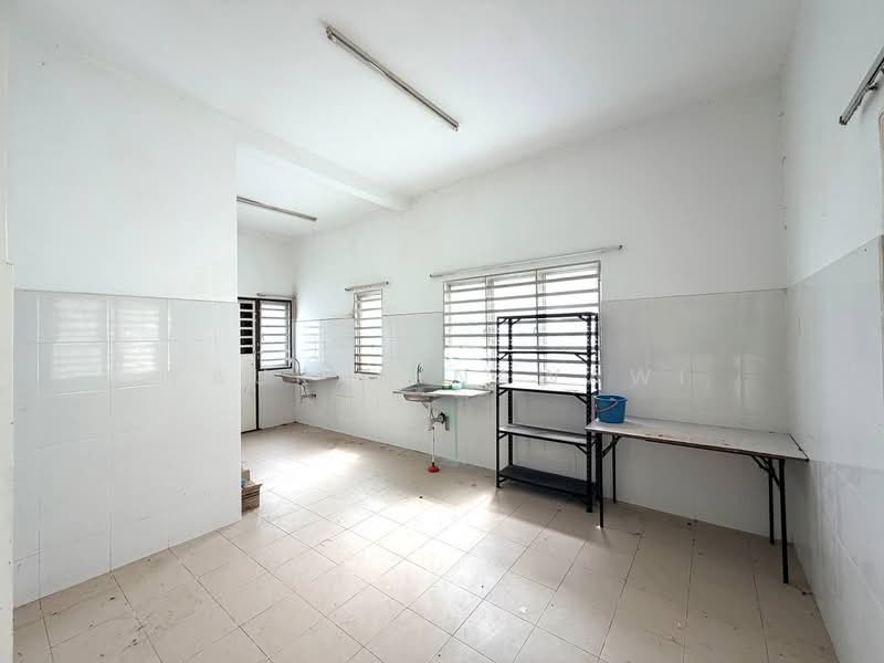 Cendana Puncak Bestari @ Puncak Alam untuk Untuk Dijual - RM 618,000, Mac 2026 - Kitchen - PropertyGuru.com.my