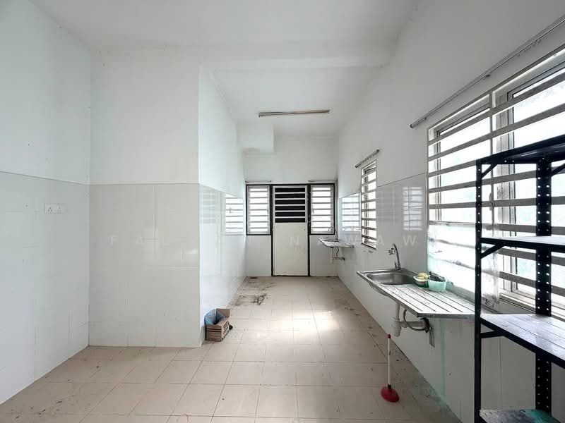 Cendana Puncak Bestari @ Puncak Alam untuk Untuk Dijual - RM 618,000, Mac 2026 - Kitchen - PropertyGuru.com.my