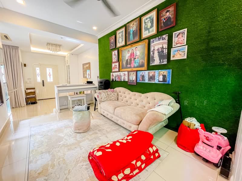 Tropika 2 Bukit Jelutong untuk Untuk Dijual - RM 998,000, Mac 2026 - Living Room - PropertyGuru.com.my