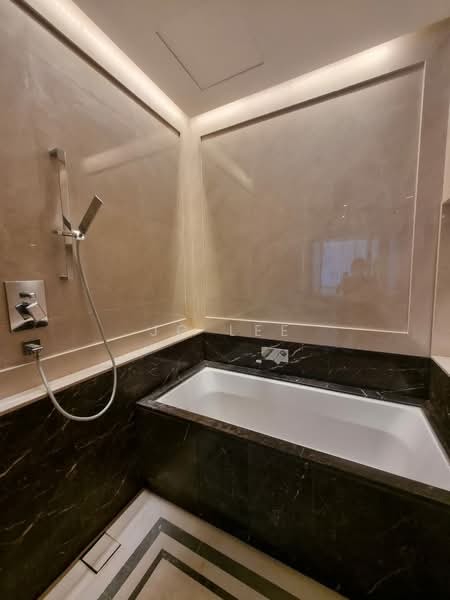 Pavilion Suites untuk Untuk Disewa - RM 5,800 /bulan, Mac 2026 - Bathroom - PropertyGuru.com.my