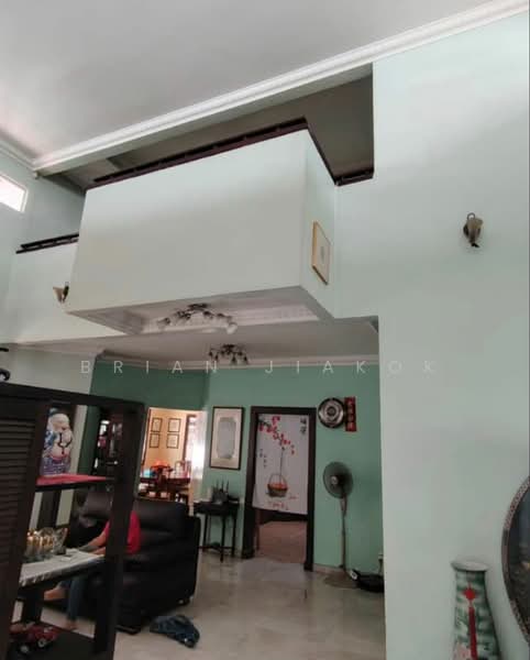 Semi-Detached House for Sale in Bandar Sri Damansara (Selangor) - Brian JiaKok - Living Room - PropertyGuru.com.my