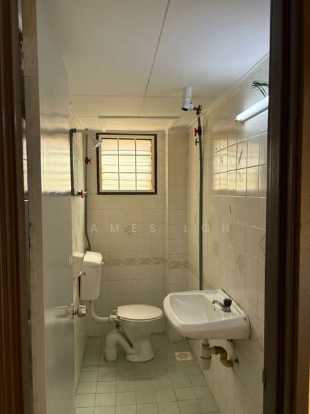 Apartment for Rent at Subang Perdana Goodyear Court 8 - James Loh - Bathroom - PropertyGuru.com.my