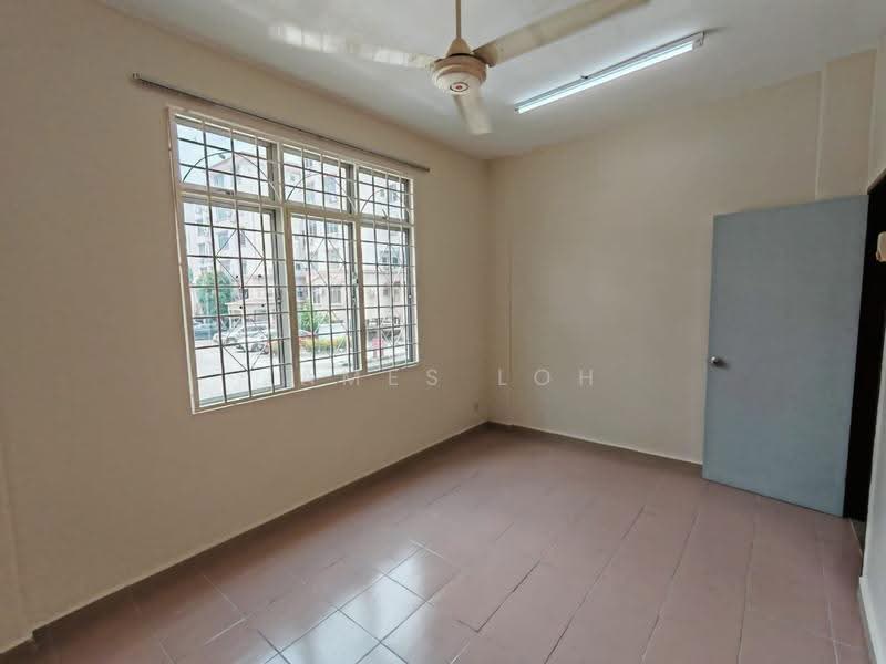 Apartment for Rent at Subang Perdana Goodyear Court 8 - James Loh - Interior - PropertyGuru.com.my