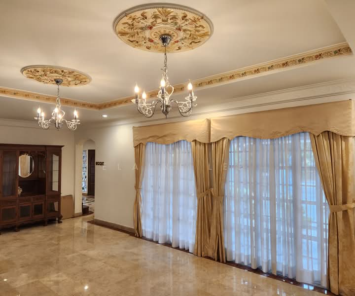 Bungalow for Sale in Jalan Tun Razak (KL City Centre) - Elaine Lee - Living Room - PropertyGuru.com.my