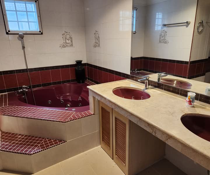 Bungalow for Sale in Jalan Tun Razak (KL City Centre) - Elaine Lee - Bathroom - PropertyGuru.com.my