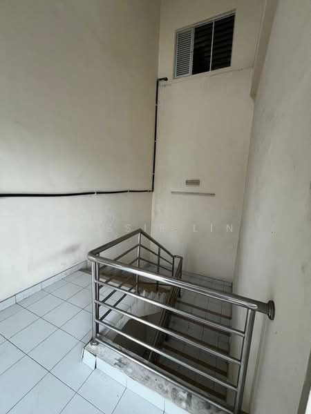 Factory for Sale in Rawang (Selangor) - Jessie Lin - Corridor - PropertyGuru.com.my