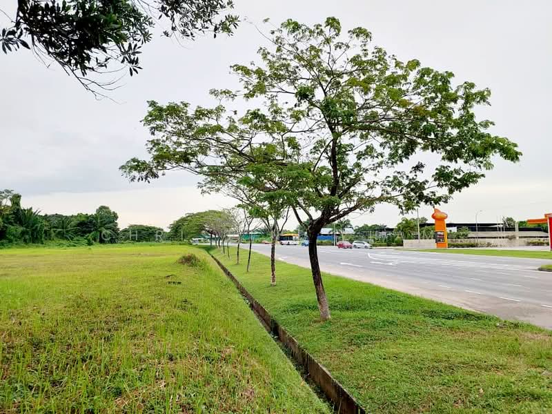 Tanah Komersial untuk Dijual di Kota Tinggi (Kota Tinggi) - Christine Cham - PropertyGuru.com.my