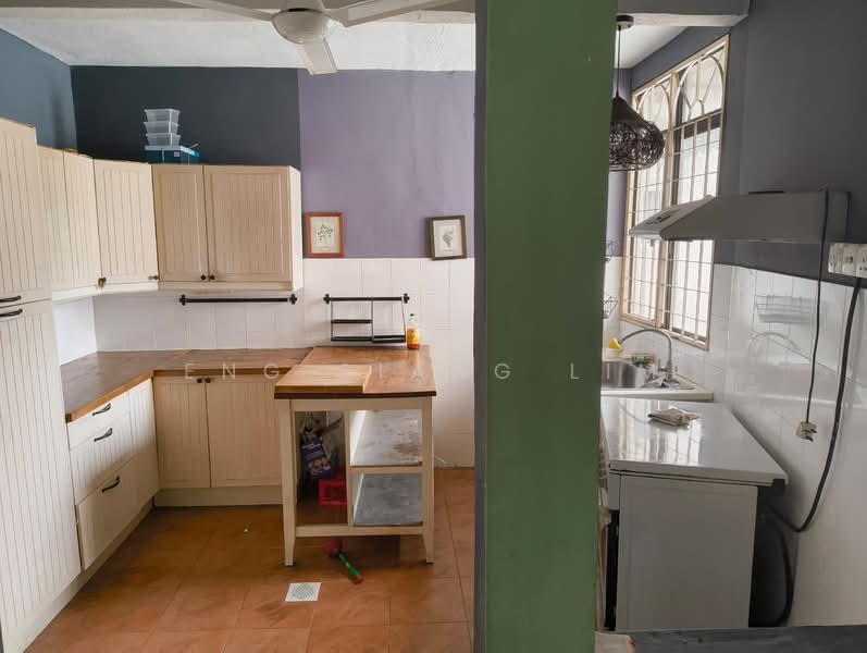 Townhouse for Sale in Taman Megah Emas (Petaling Jaya) - Eng Siang Lim - Kitchen - PropertyGuru.com.my
