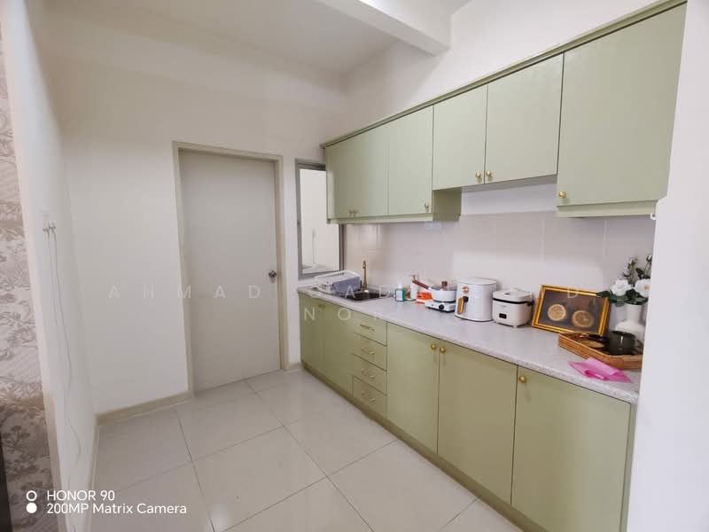 Service Residence for Rent at Savanna Executive Suite @ Southville City - Ahmad Gadafi Md Nor - Kitchen - PropertyGuru.com.my