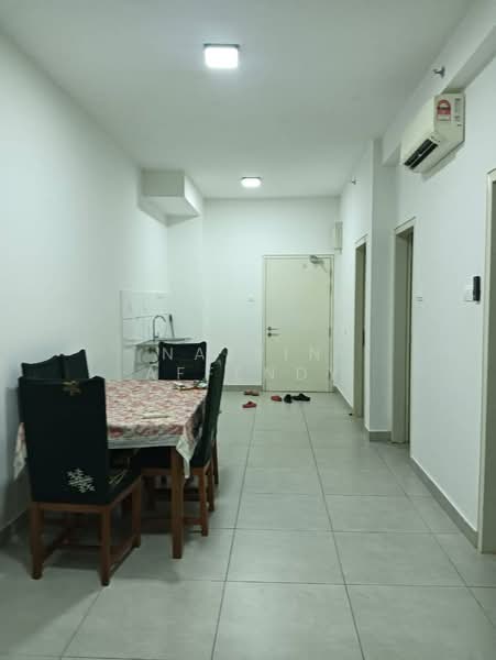 Service Residence for Rent at Residensi Rimbun @ Canopy Hills - Nazrin Affendy - Dining Room - PropertyGuru.com.my