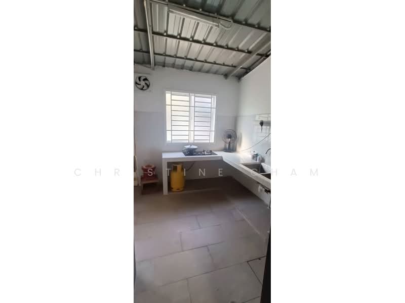 2-storey Terraced House for Sale in Taman Kota Jaya (Kota Tinggi) - Christine Cham - Kitchen - PropertyGuru.com.my