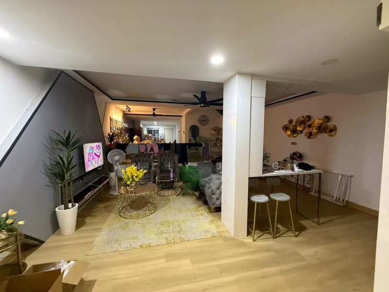 Taman Pelangi Tamans Pelangis untuk Untuk Dijual - RM 1,100,000, Mac 2026 - Living Room - PropertyGuru.com.my