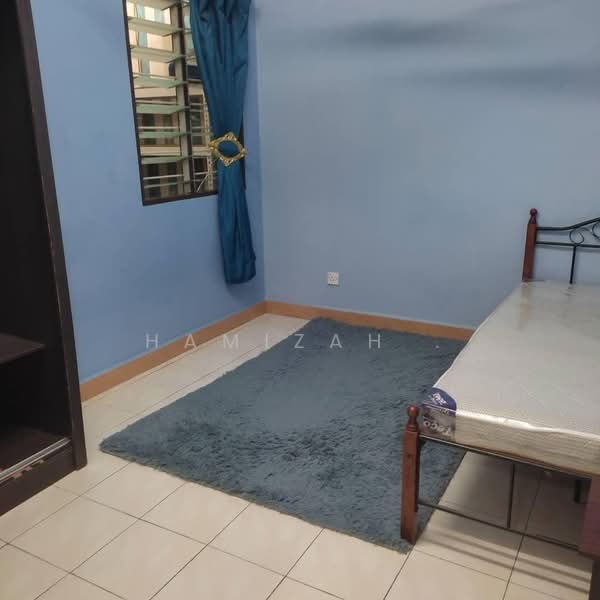 For Rent - Lakeview Apartments