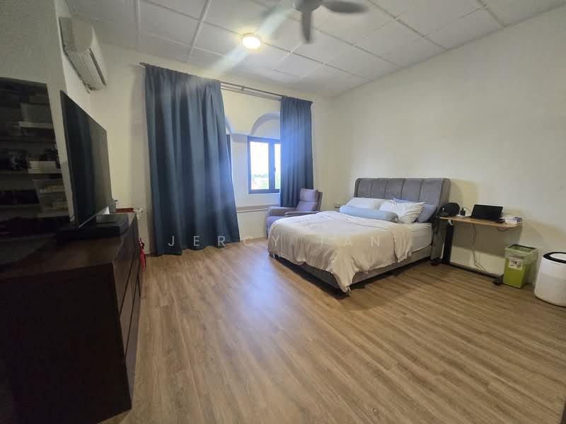 Salak South Garden untuk Untuk Dijual - RM 2,000,000, Mac 2026 - Bedroom - PropertyGuru.com.my